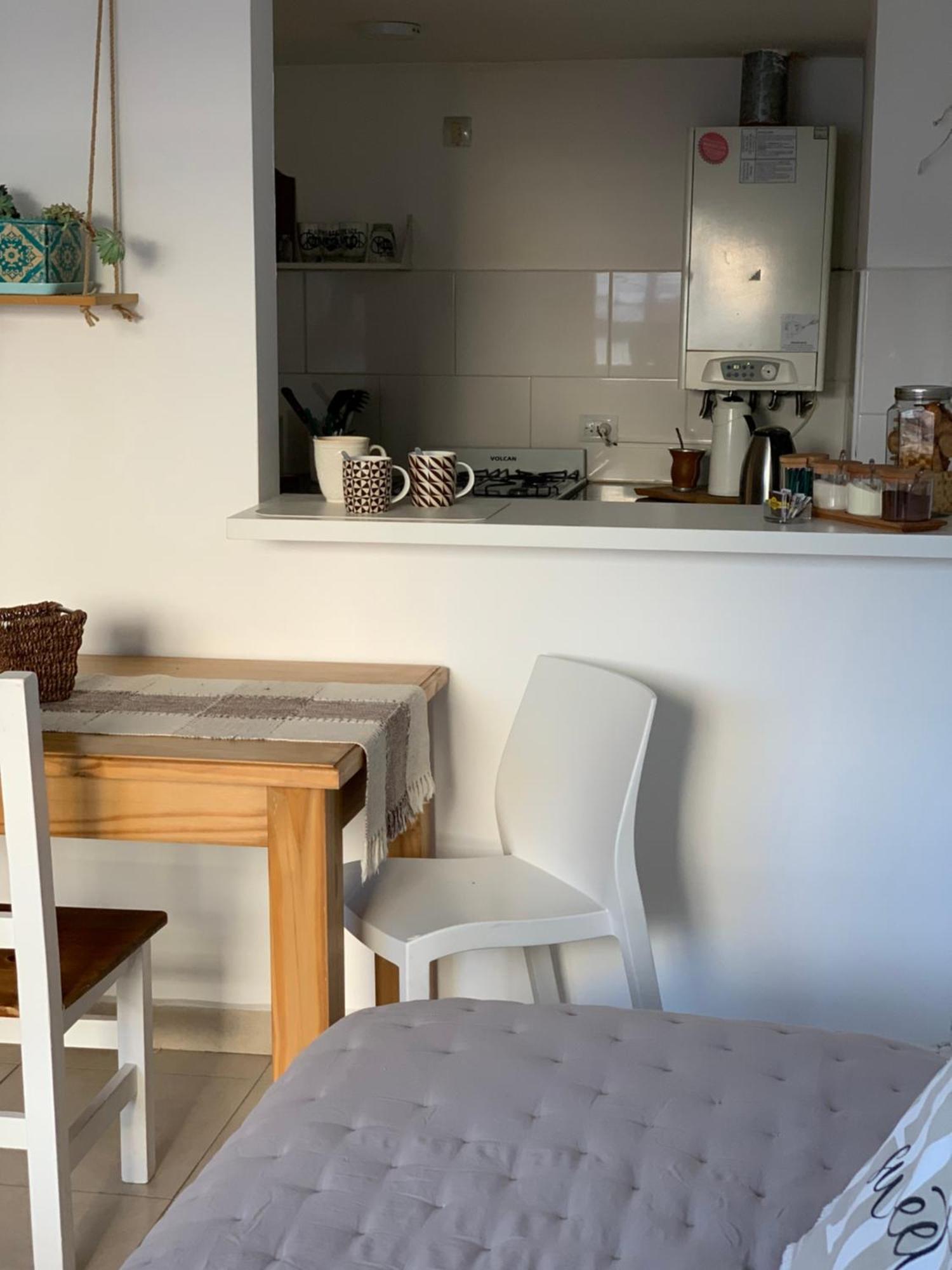 Dto Nuevo Barrio Universitario II , Wifi Y Cochera-Check In Express-Pet Friendly Bahía Blanca المظهر الخارجي الصورة
